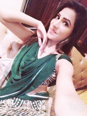 SANIYA-indian Model +, Bahrain escort, Tantric Massage Bahrain Escort Service