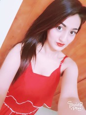 NIKITA-indian Model +, Bahrain escort, Foot Fetish Bahrain Escorts - Feet Worship